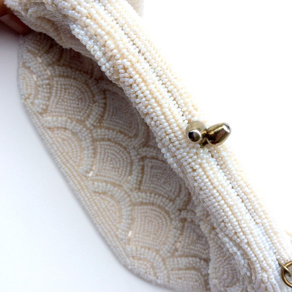 Vintage VTG Beaded Ivory Clutch Evening Handbag - Picture 2 of 8